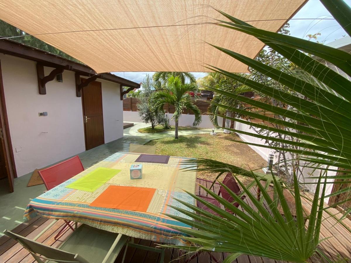 Bungalow De Charme Villa La Saline Les Bains Exterior foto